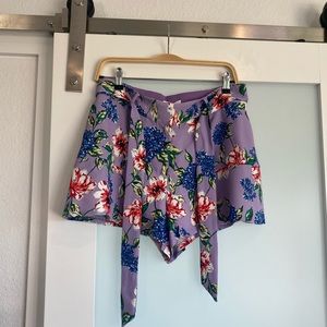 Parker Tie Shorts NWT